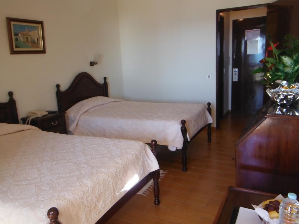 Aeromar Beach Hotel Faro Bilik gambar